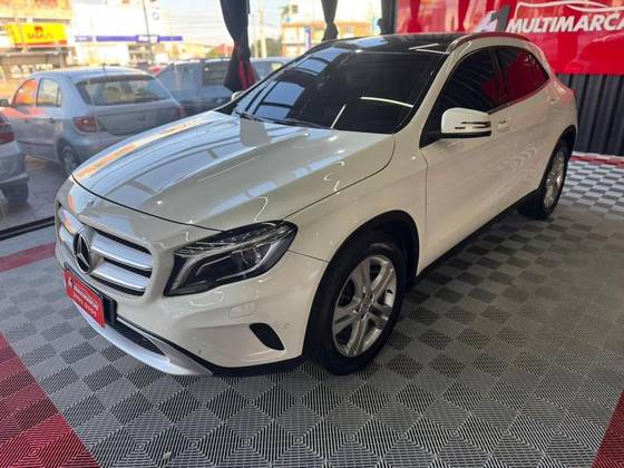 MERCEDES-BENZ GLA 200 1.6 CGI ADVANCE 16V TURBO FLEX 4P AUTOMÁTICO